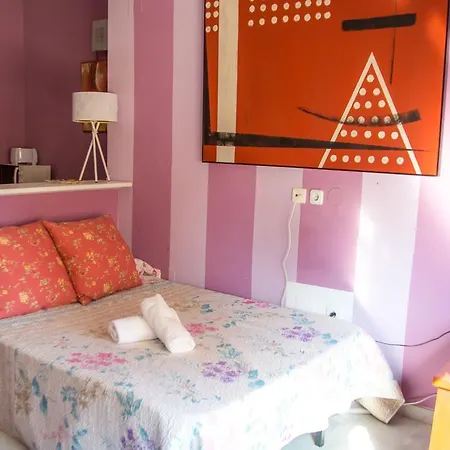 Palacio De Los Suenos Guest house